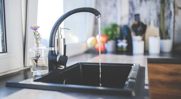 Consejos para elegir grifería para baño y cocina en casa