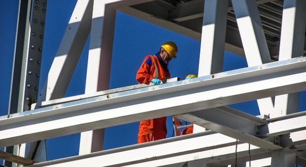 Qué seguros para construcción son obligatorios en obras